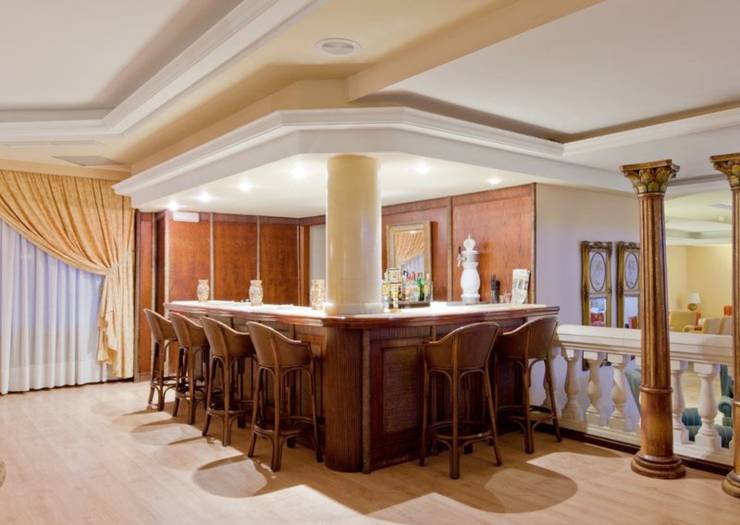 Lobby bar Lago Garden Hotel & Spa Cala Ratjada Lobby bar Lago Garden Hotel & Spa Cala Ratjada