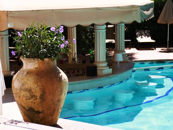 Pool bar Lago Garden Hotel & Spa Cala Ratjada Pool bar Lago Garden Hotel & Spa Cala Ratjada