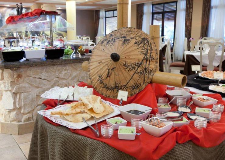 Buffet restaurant Lago Garden Hotel & Spa Cala Ratjada Buffet restaurant Lago Garden Hotel & Spa Cala Ratjada