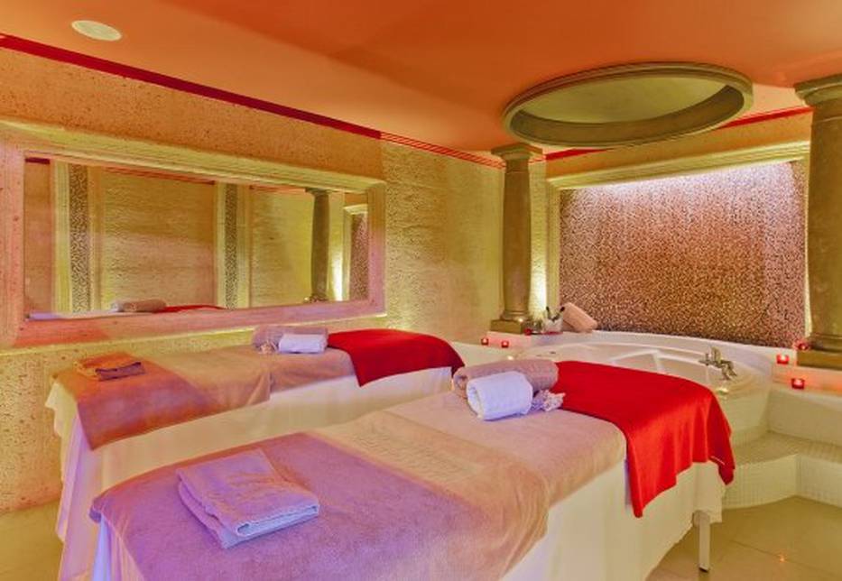 Tratamientos de belleza y masajes  Lago Garden Hotel & Spa Cala Ratjada