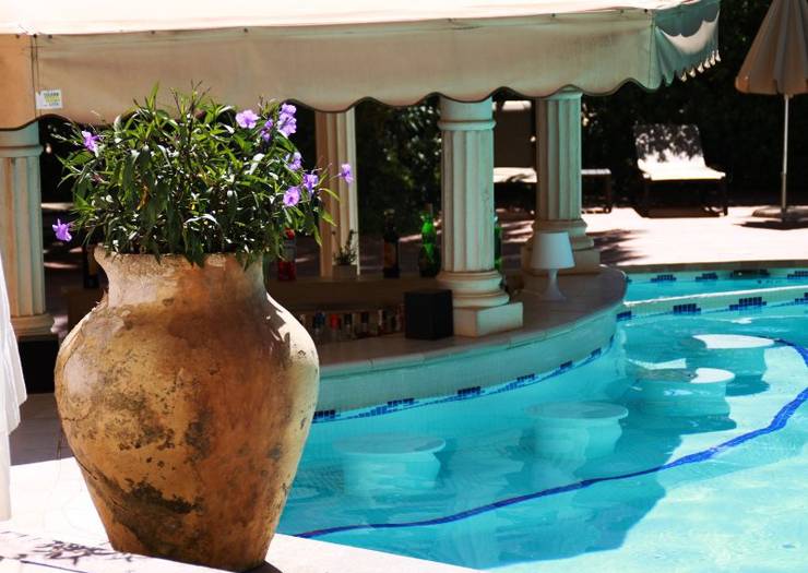 Pool bar Lago Garden Hotel & Spa Cala Ratjada Pool bar Lago Garden Hotel & Spa Cala Ratjada