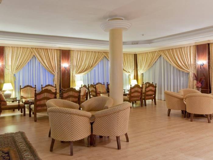 Lobby bar Lago Garden Hotel & Spa Cala Ratjada Lobby bar Lago Garden Hotel & Spa Cala Ratjada