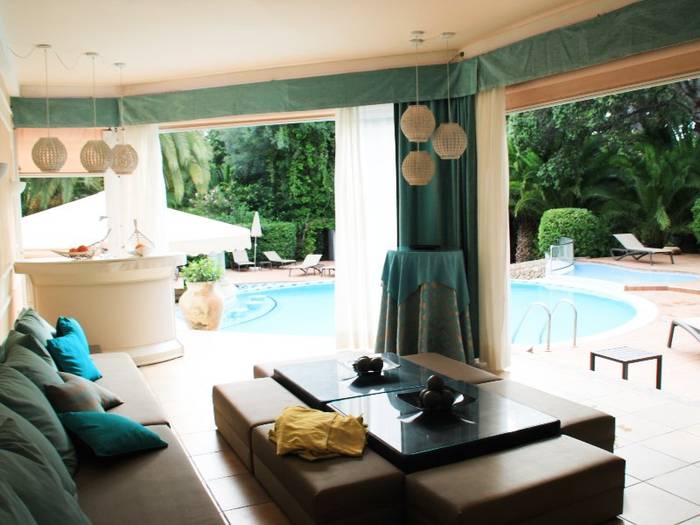 Pool bar Lago Garden Hotel & Spa Cala Ratjada Pool bar Lago Garden Hotel & Spa Cala Ratjada