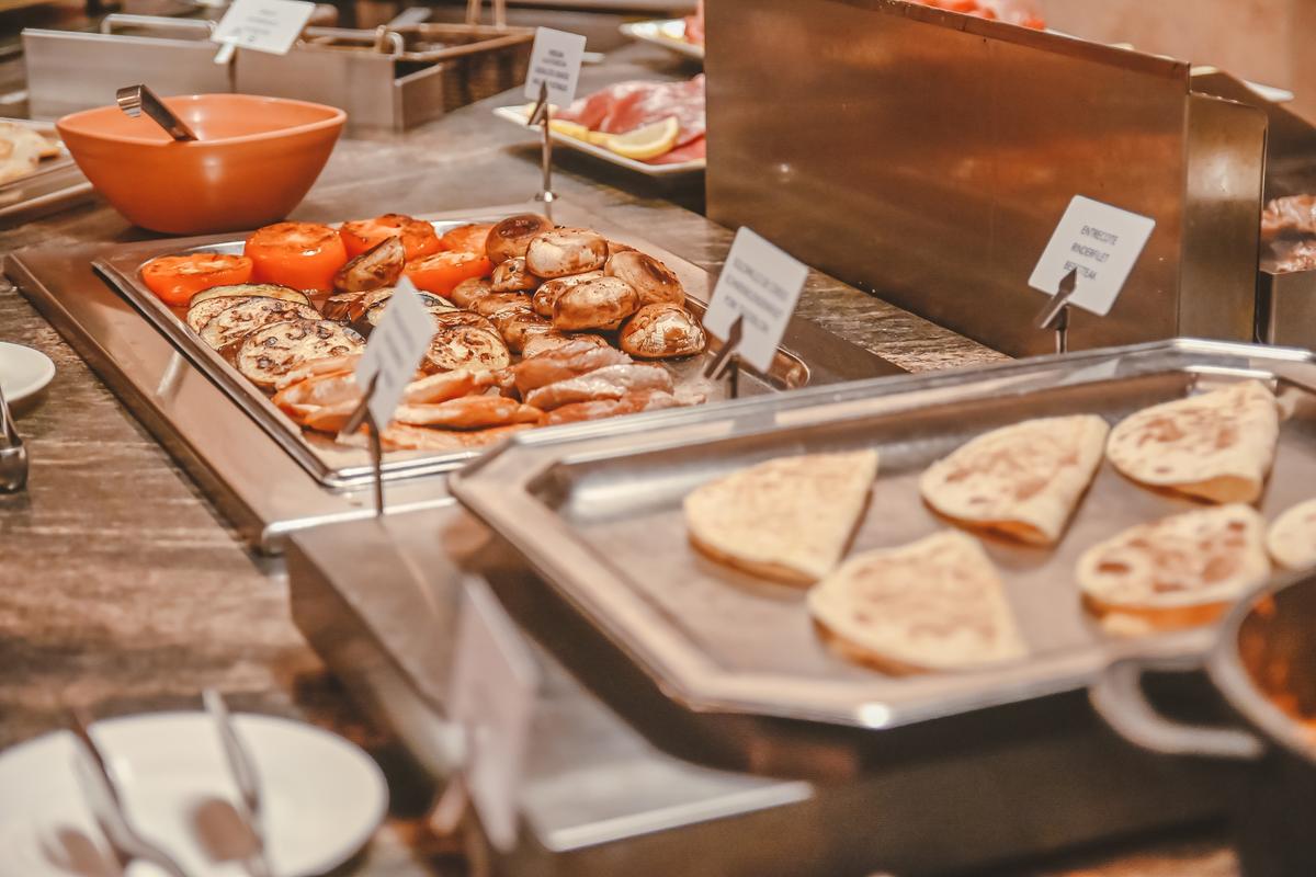 Restaurante Buffet Lago Garden Hotel & Spa Cala Ratjada Restaurante Buffet Lago Garden Hotel & Spa Cala Ratjada