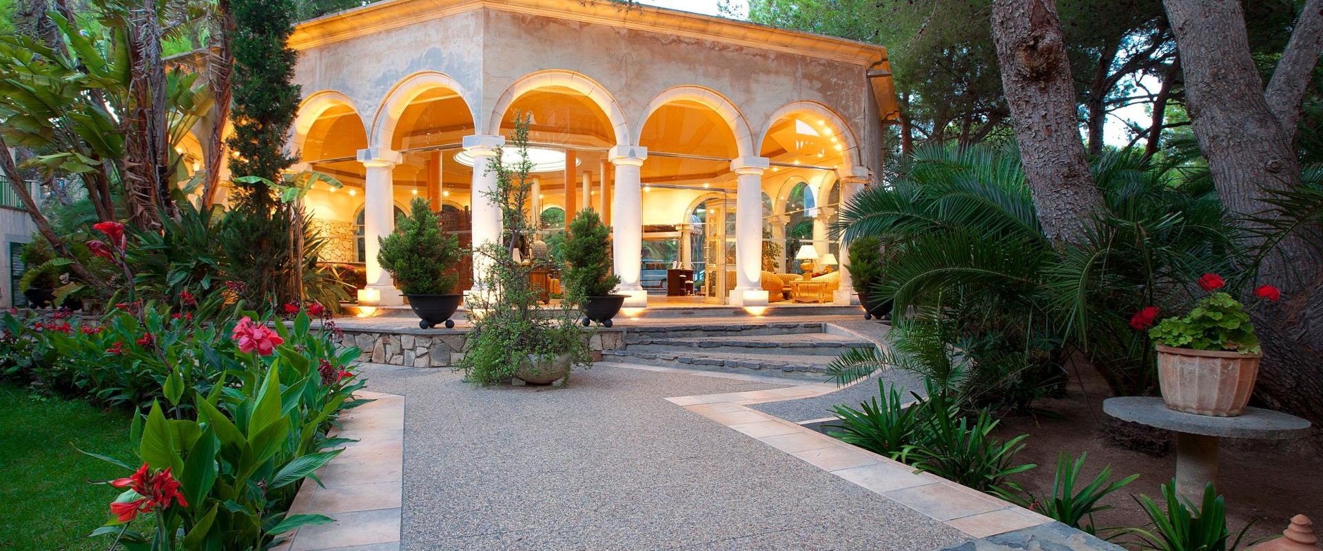 Lago Garden Hotel & Spa Cala Ratjada Lago Garden Hotel & Spa Cala Ratjada