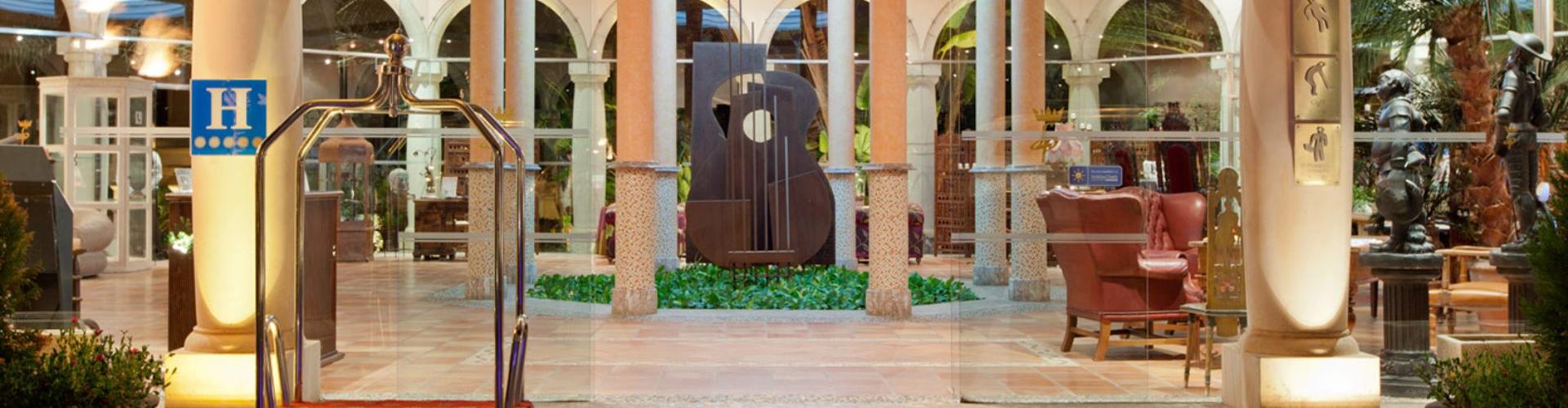Lago Garden Hotel & Spa - Cala Ratjada - {{pagina.nombre}} Lago Garden Hotel & Spa - Cala Ratjada - {{pagina.nombre}}