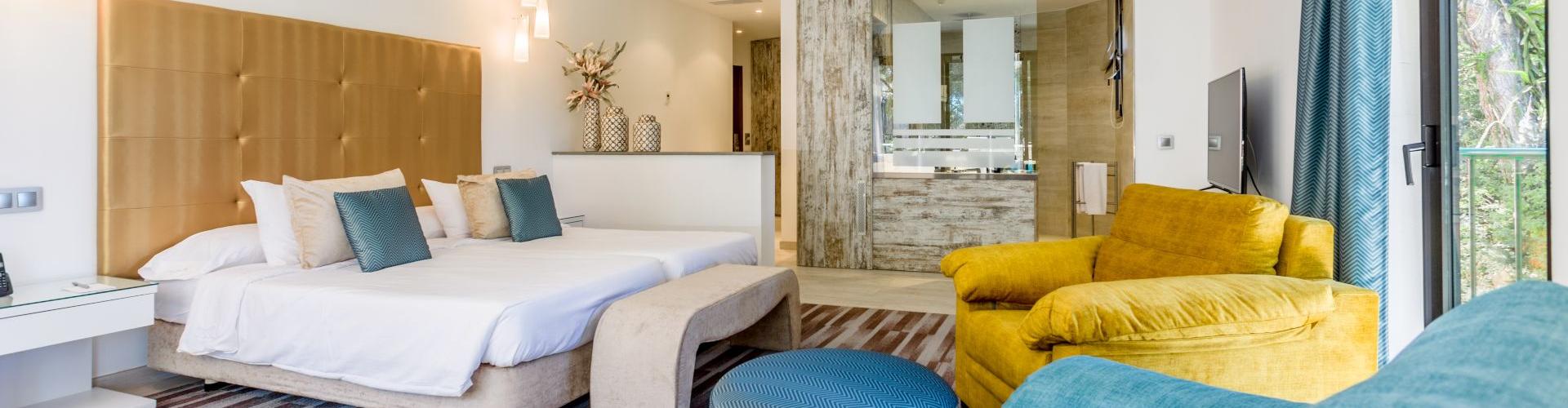 Lago Garden Hotel & Spa - Cala Ratjada - {{pagina.nombre}} Lago Garden Hotel & Spa - Cala Ratjada - {{pagina.nombre}}