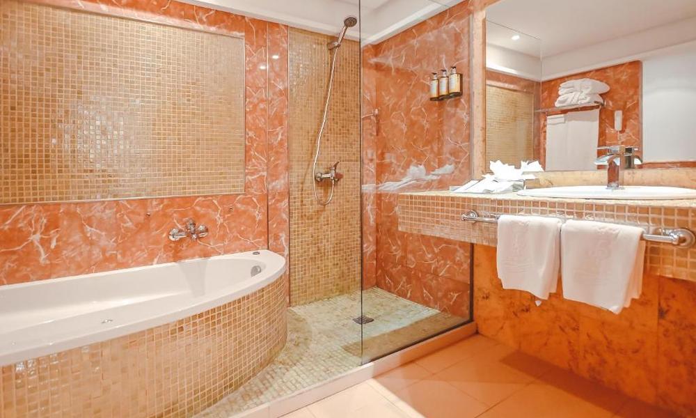 Junior Suite Lago Garden Hotel & Spa Cala Ratjada Junior Suite Lago Garden Hotel & Spa Cala Ratjada